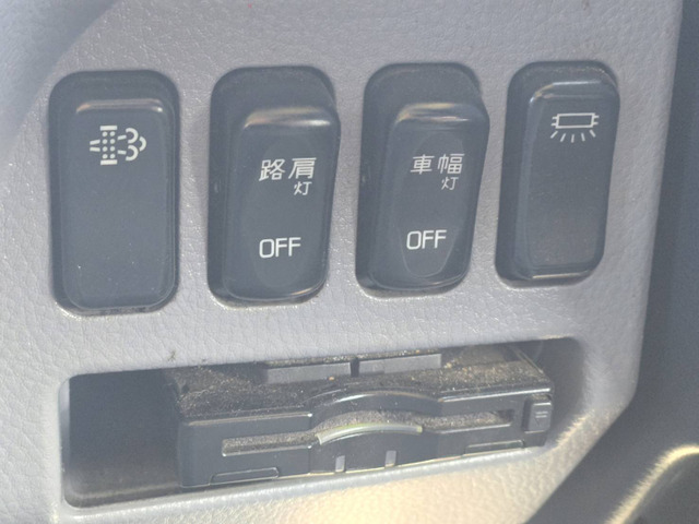 キャンターアルミバン