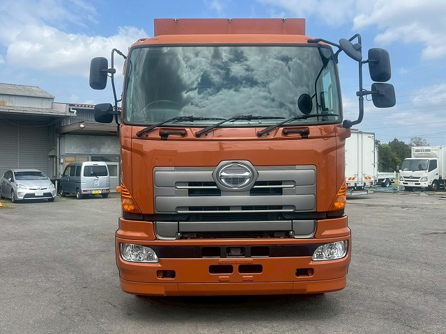 プロフィア平ボディ