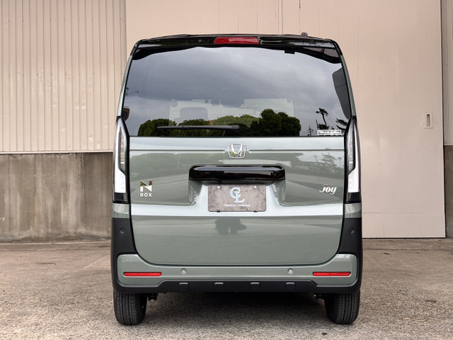 N-BOXジョイ 2トーン