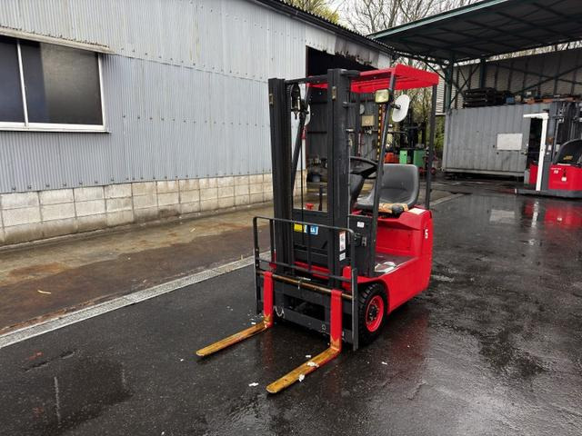 ニチユバッテリーフォークリフト