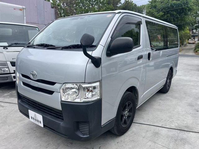 ハイエースバン2.8 DX ロング ディーゼル