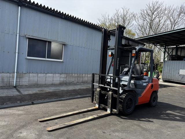 トヨタL&amp;Fエンジンフォークリフト