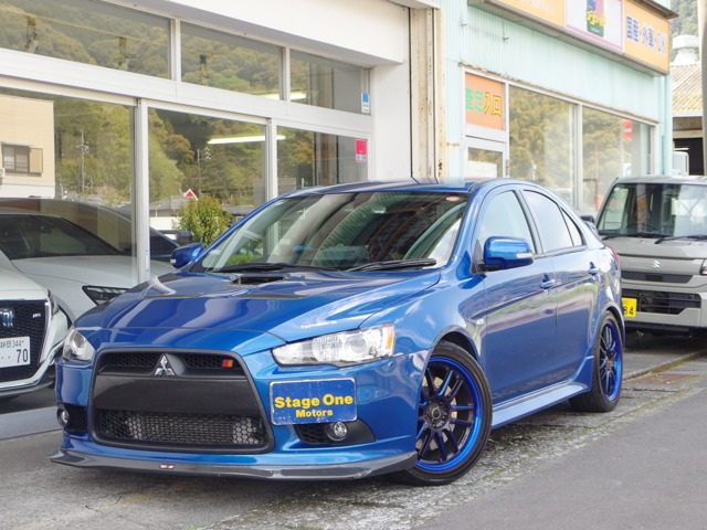 �M�������t�H���e�B�X�X�|�[�c�o�b�N(�O�H) 2.0 �����[�A�[�g 4WD�@��OP RECARO�V�[�g B�J���� ���Îԉ摜