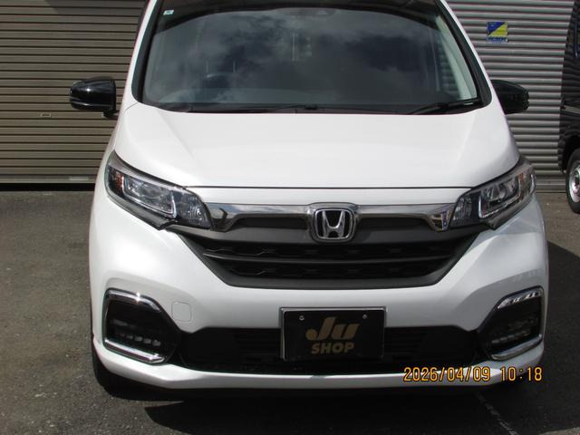 フリード1.5 G ブラックスタイル