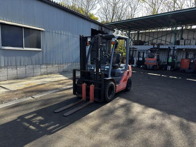 トヨタL&amp;Fエンジンフォークリフト