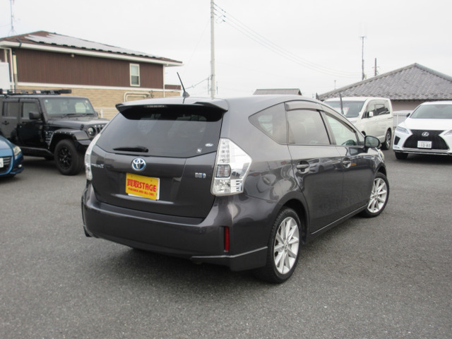 プリウスα1.8 G ツーリングセレクション