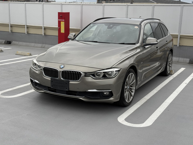3シリーズツーリング320d ラグジュアリー