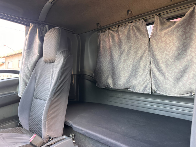 フォワードクレーン