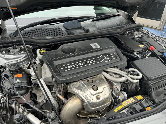 AクラスAMG A45 4マチック 4WD