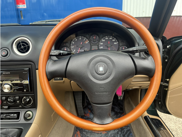 ロードスター1.8 VS