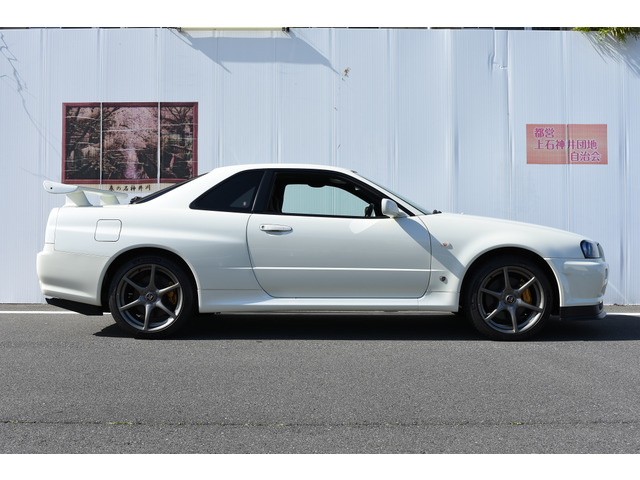 スカイラインGT-R2.6 VスペックII ニュル 4WD