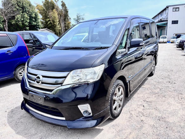 セレナ2.0 ハイウェイスター S-HYBRID エアロモード