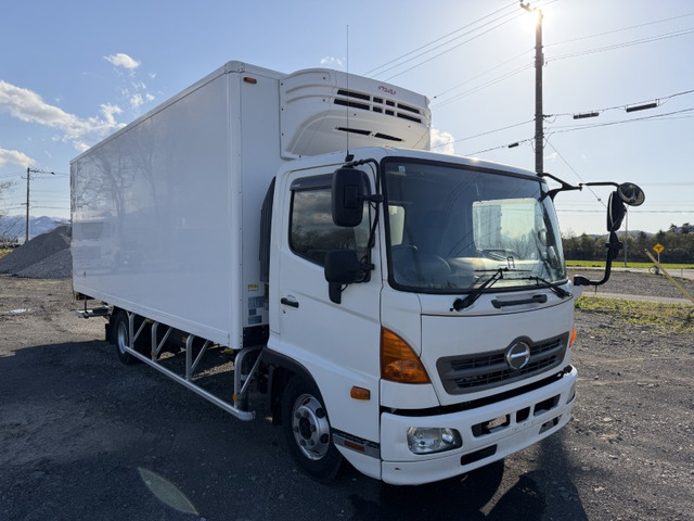 レンジャー冷蔵冷凍車