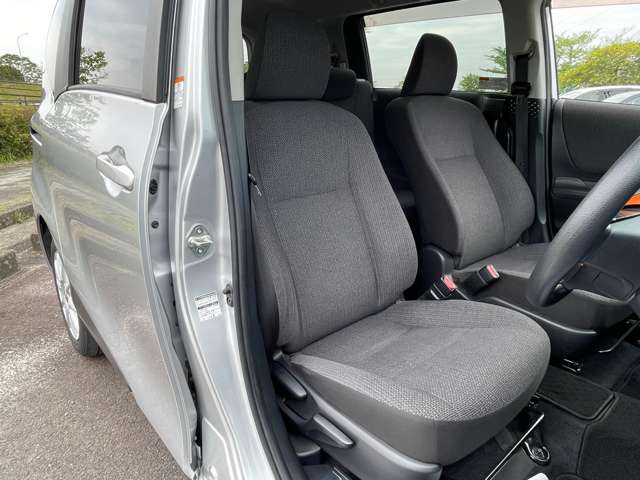 シエンタハイブリッド 1.5 ファンベース X