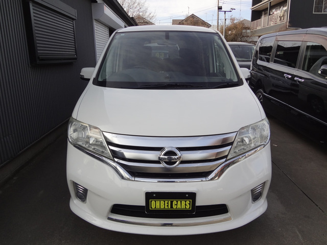 セレナ2.0 ハイウェイスター S-HYBRID