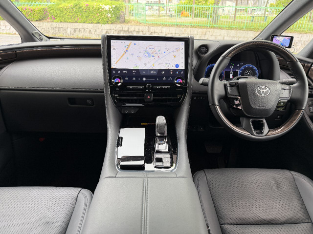 アルファードハイブリッド 2.5 エグゼクティブ ラウンジ E-Four 4WD