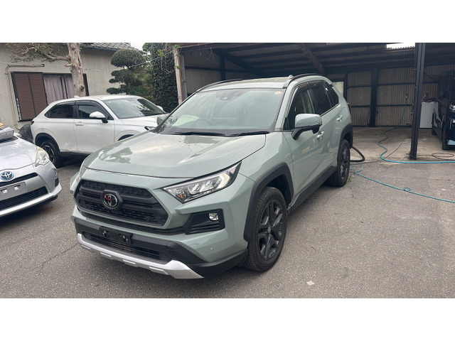 RAV4(�g���^) 2.0 �A�h�x���`���[ 4WD ���Îԉ摜