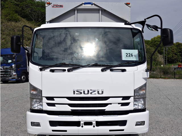 フォワードウィング