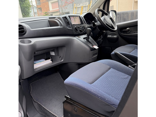 NV200バネットバン1.6 GX