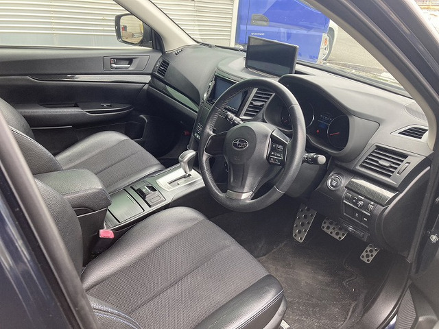 レガシィツーリングワゴン2.0 GT DIT アイサイト 4WD