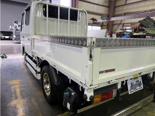 キャンター3.0 ダブルキャブ ロング 全低床 Ad Blue