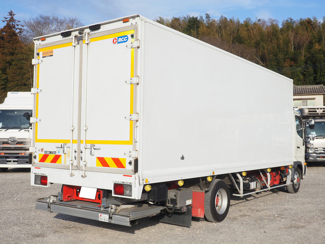 レンジャー冷蔵冷凍車