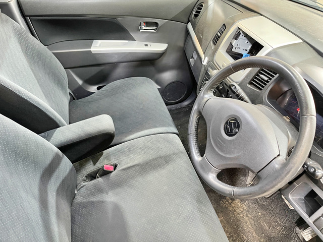 当店は買取でも頑張ります!買取・下取りを強化中!高価買取実績多数!軽自動車・普通車なんでも買い取ります!