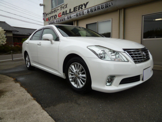 クラウン3.0 ロイヤルサルーン アニバーサリー エディション