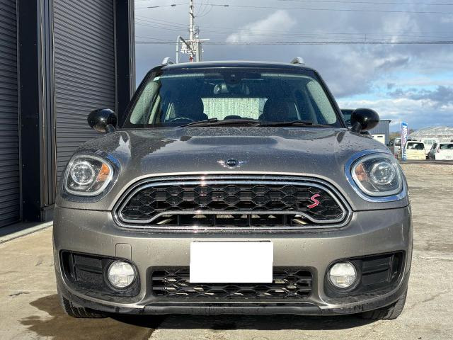 ミニクロスオーバークーパー SD オール4 4WD