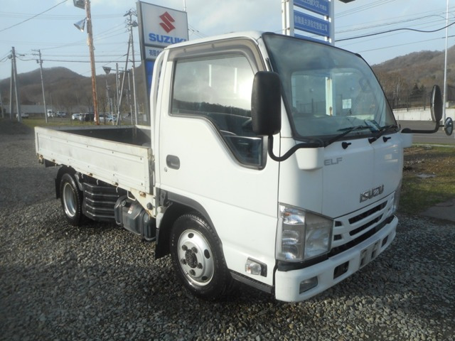 エルフ3.0 フルフラットロー ディーゼル 4WD