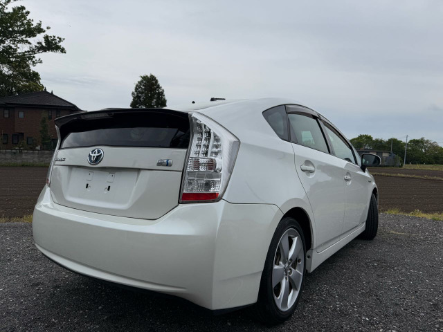 プリウス1.8 S ツーリングセレクション