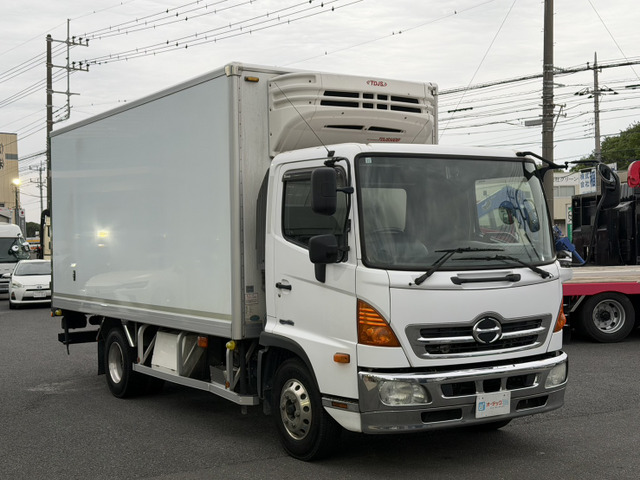レンジャー冷蔵冷凍車