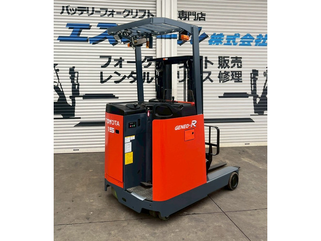 トヨタL&amp;F電動フォークリフト