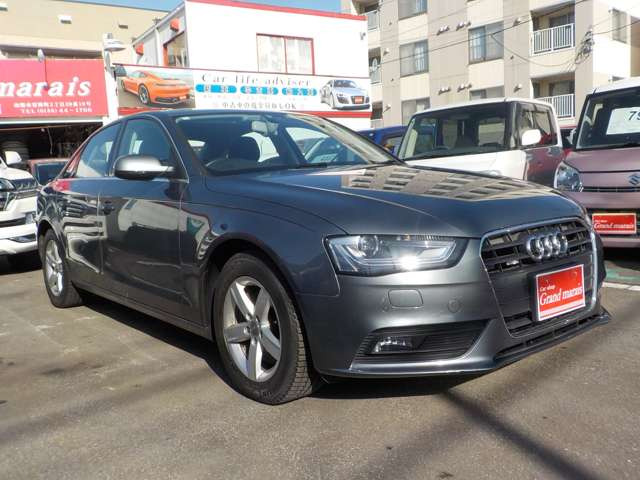 A42.0 TFSI クワトロ 4WD