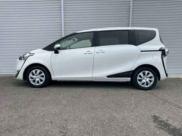 ���F�� �z���C�g�p�[���N���X�^���V���C����