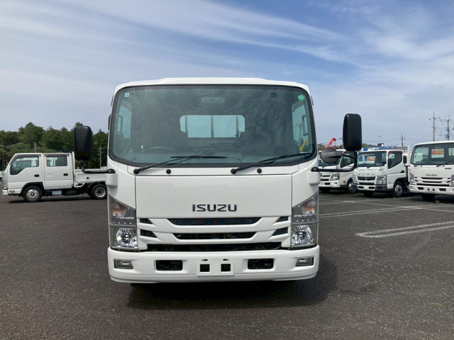 エルフ