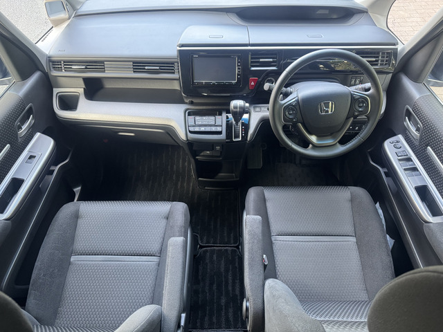 ステップワゴン1.5 スパーダ ホンダ センシング