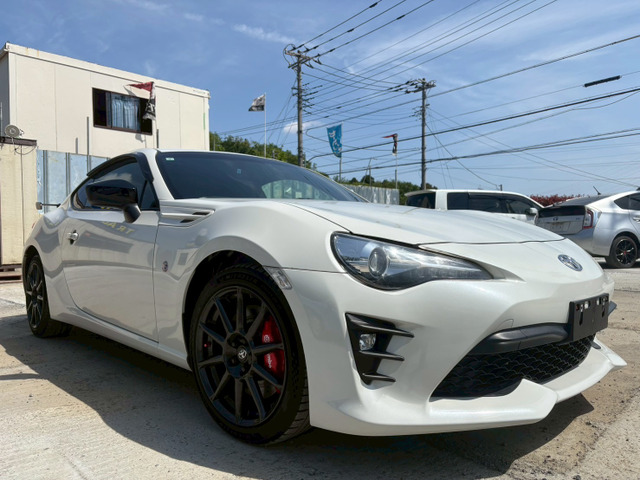 862.0 GT リミテッド ブラックパッケージ