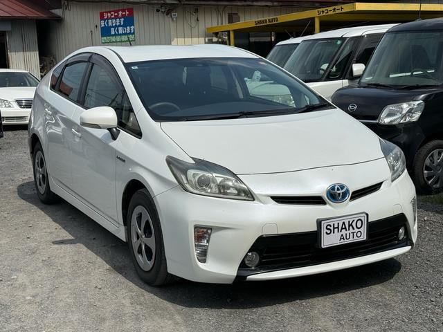 プリウス1.8 S