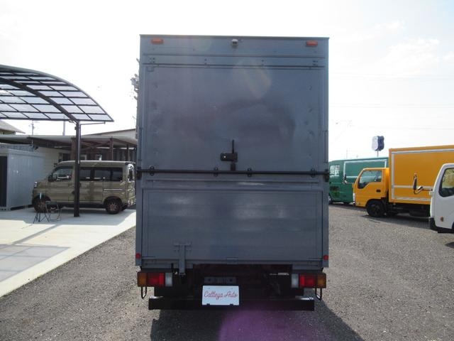 エルフ