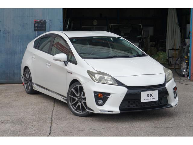 プリウス1.8 S ツーリングセレクション G's