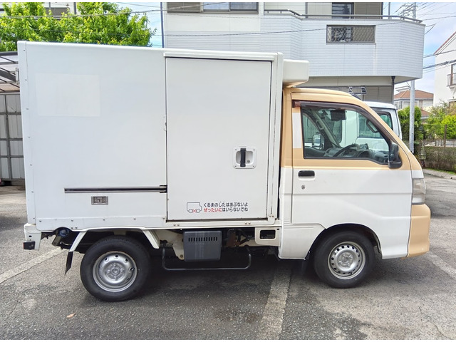 ハイゼットトラック冷蔵冷凍車