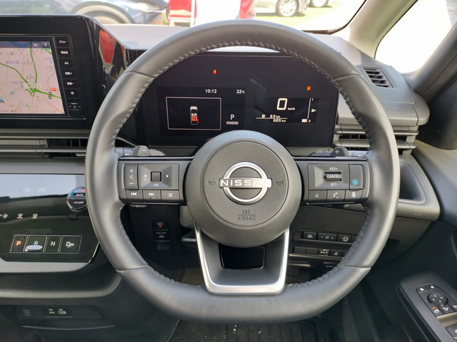 セレナ2.0 XV