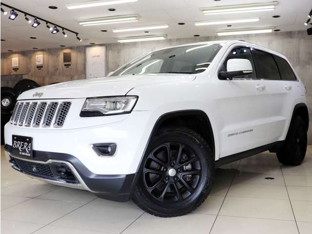 グランドチェロキーラレード 4WD