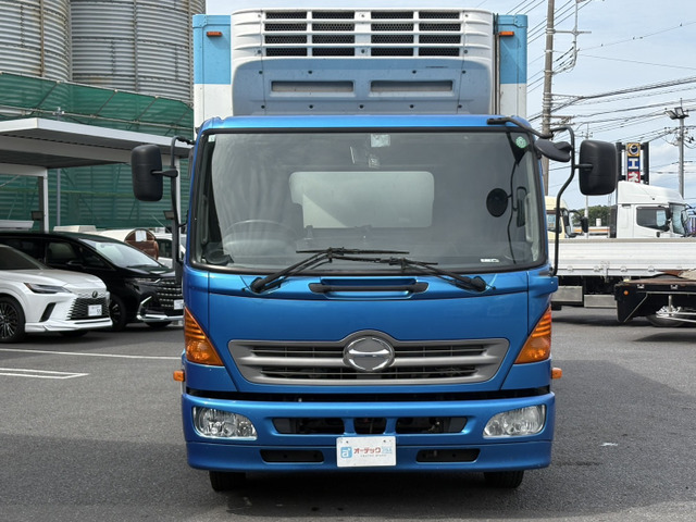 レンジャー冷蔵冷凍車
