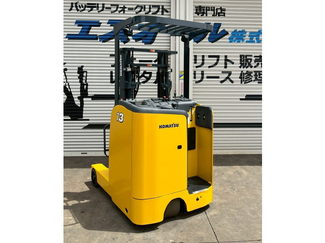 コマツ電動フォークリフト