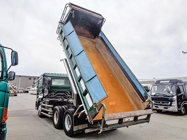 最大積載量8,800kg