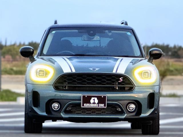 ミニクロスオーバークーパー SD オール4 4WD