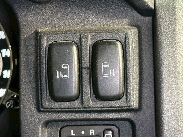 デリカD:52.4 G プレミアム 4WD