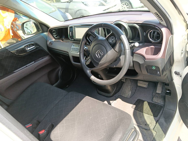 ��Ԃ⑕���ȂǁA�C�ɂȂ�_���������܂����炨�C�y�ɂ��₢���킹���������B�����ς���̂��˗����劽�}�ł��B